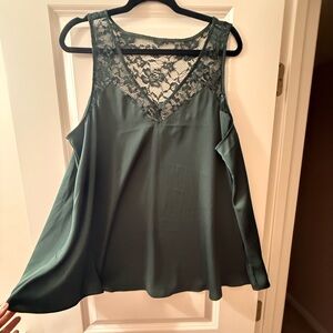 Emerald green dressy tank top from Torrid size 2